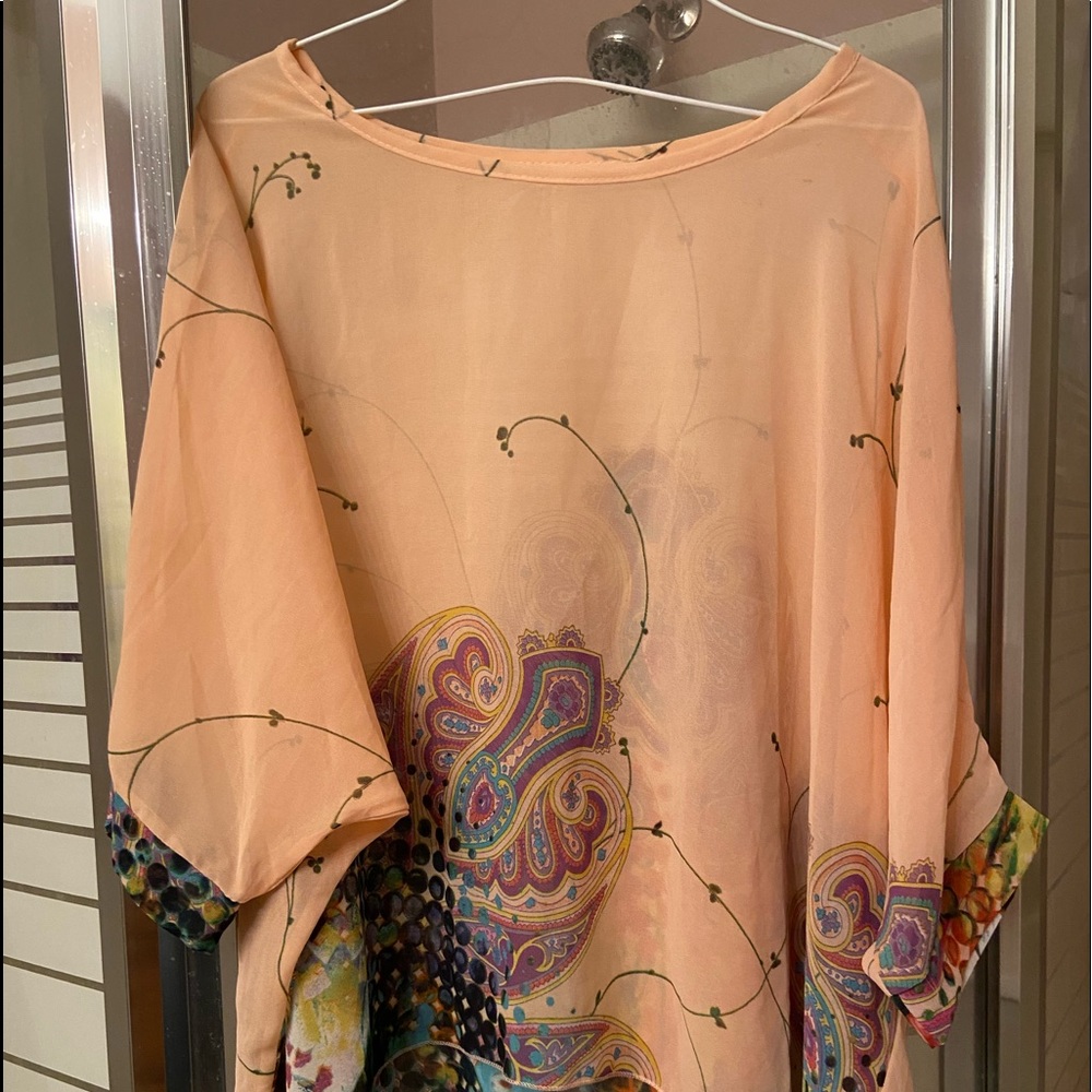 💕BEAUTIFUL SHEER TUNIC TOP💕  NWOT